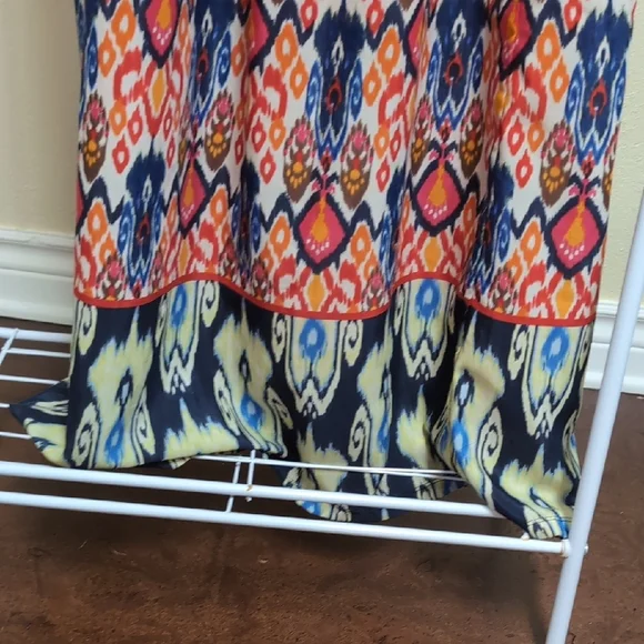 Multicolor Patterned Maxi Skirt - Picture 9 of 13
